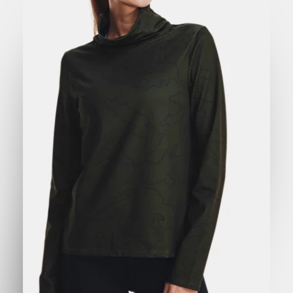 Under Armour Top Cold Weather Funnel Neck Green Size Small NWT